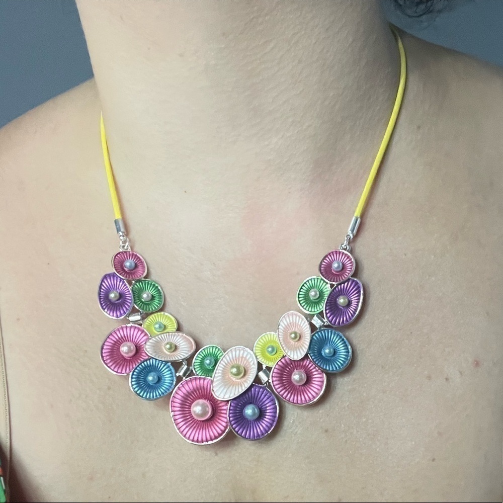 𝅺colorful rainbow and pearl necklace